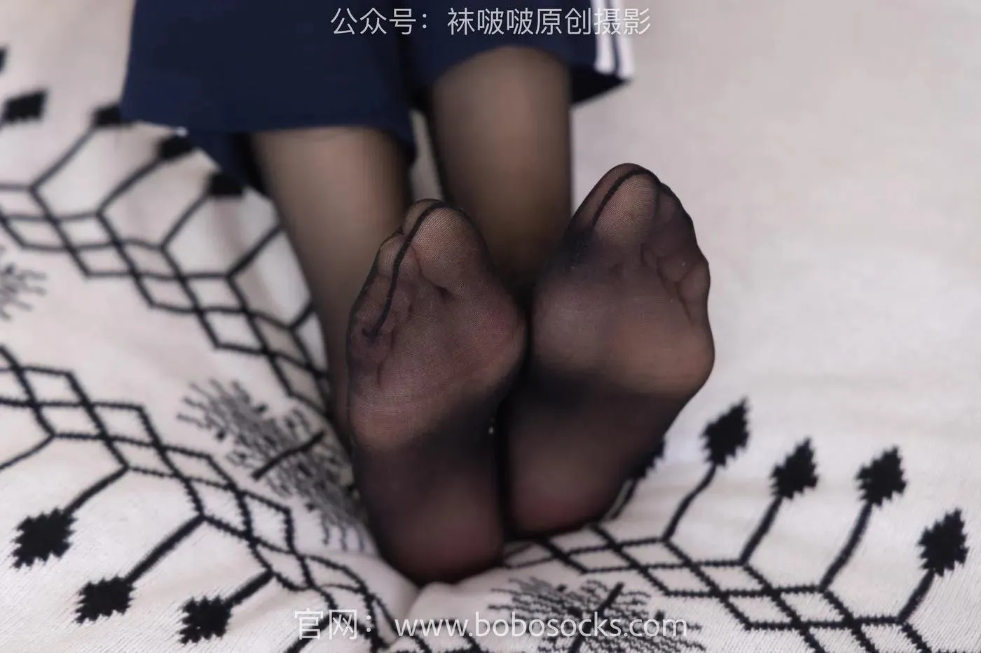 [BoBoSocks袜啵啵]NO.135 小甜豆-高跟鞋、黑丝（脚尖透明款）、裸足 [140P]插图7